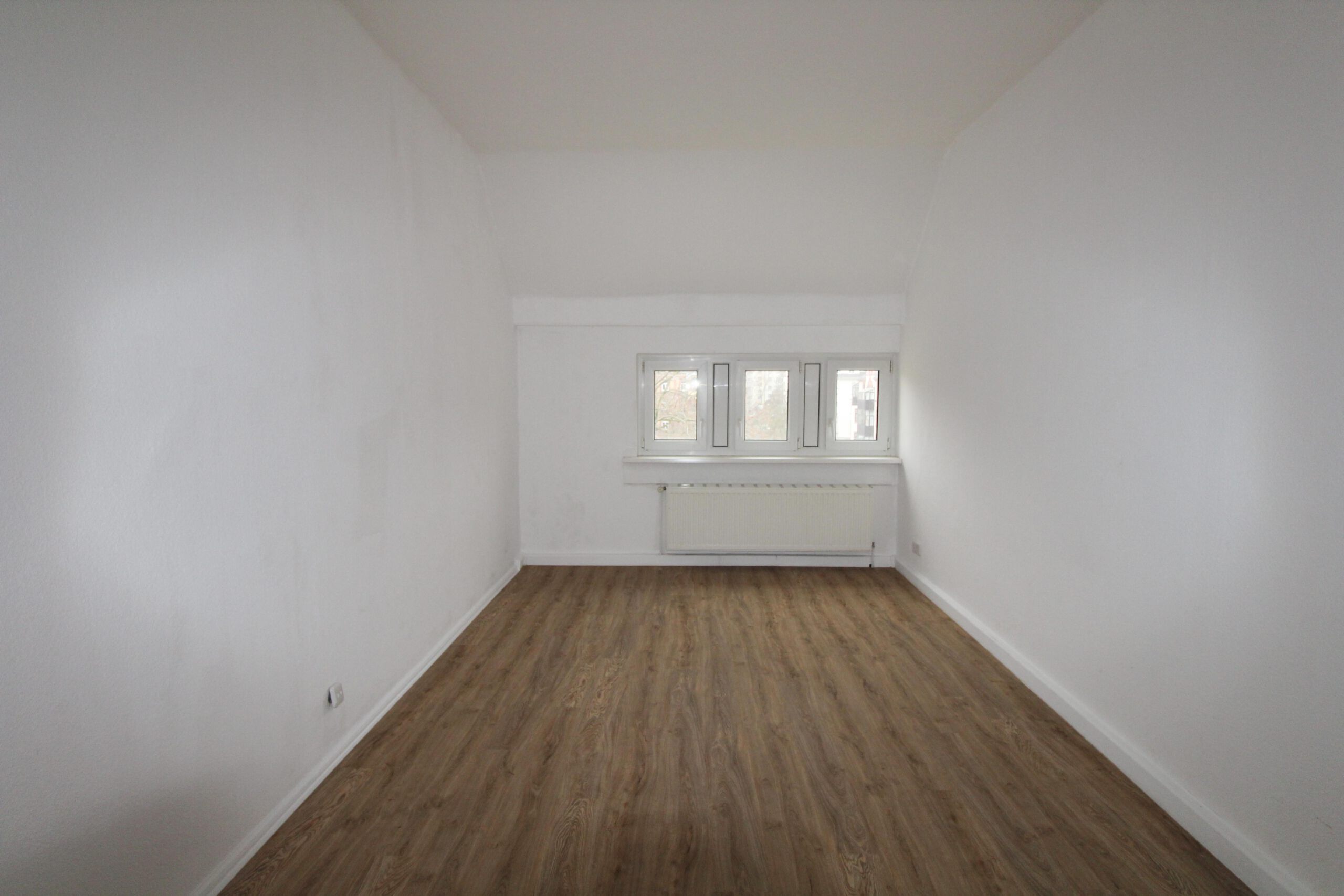 4 Zimmer 1