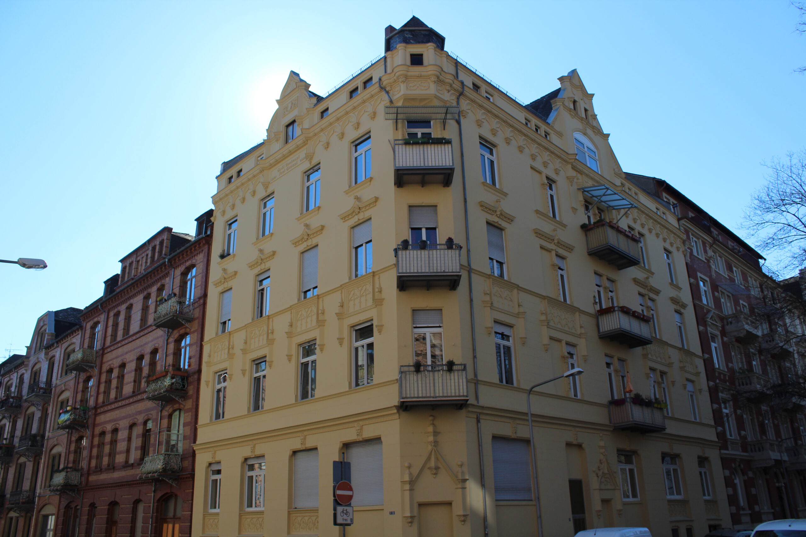 8 Haus